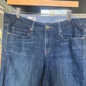 GAP Women’s Dark Blue Straight Jeans